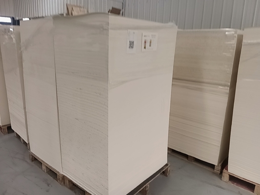 Waterproof Flexographic PE Coated Single Sided PE Coated Paper 180-280gsm with Glossy PE Pattern